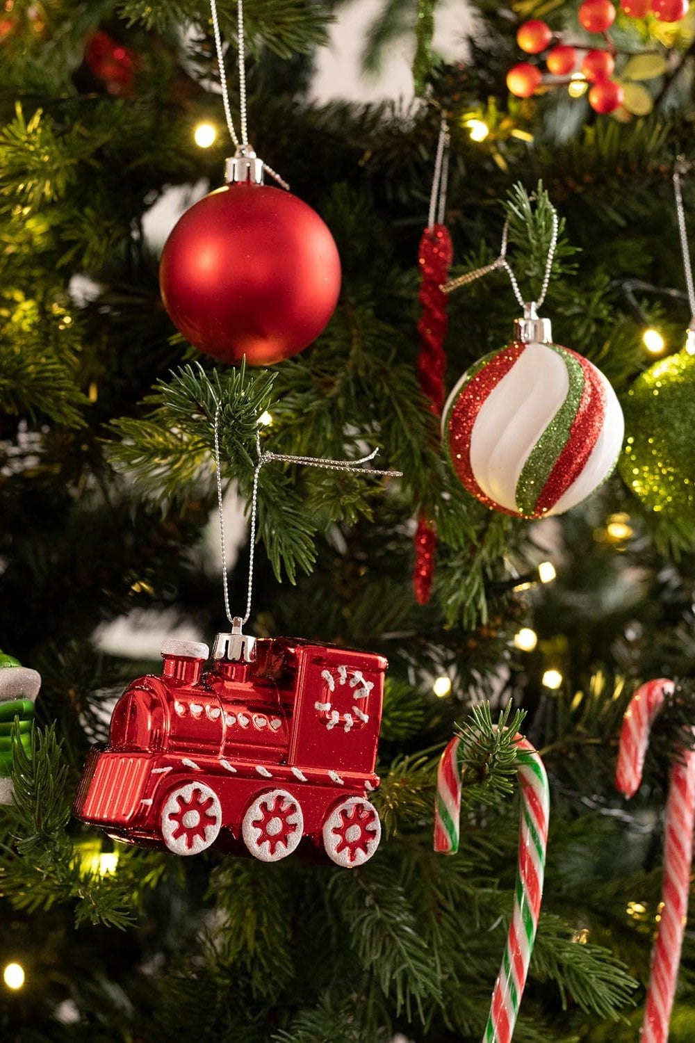 Kit com 20 Enfeites de Natal Vermelho, Verde e Branco